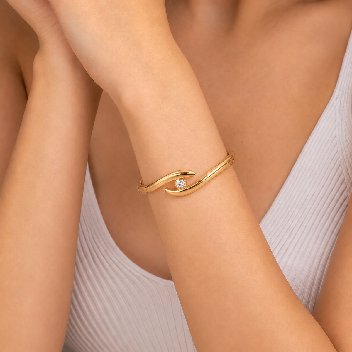 Twist Glow Cuff
