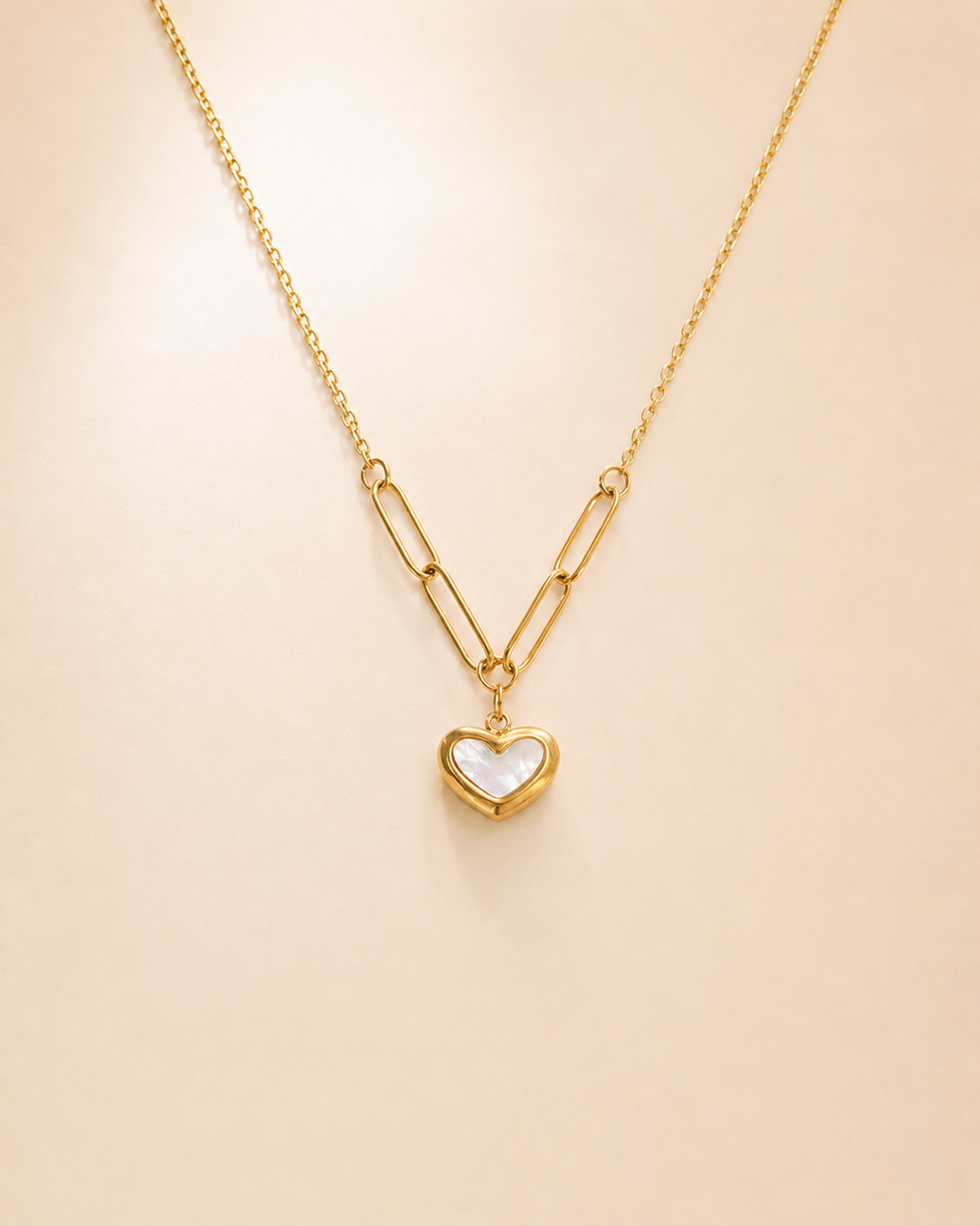 The Cara Necklace
