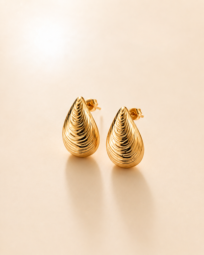 The Ridged Teardrop Earrings
