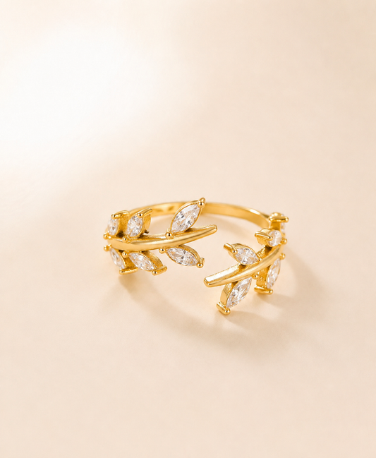 Gold Marquise Leaf Band Ring