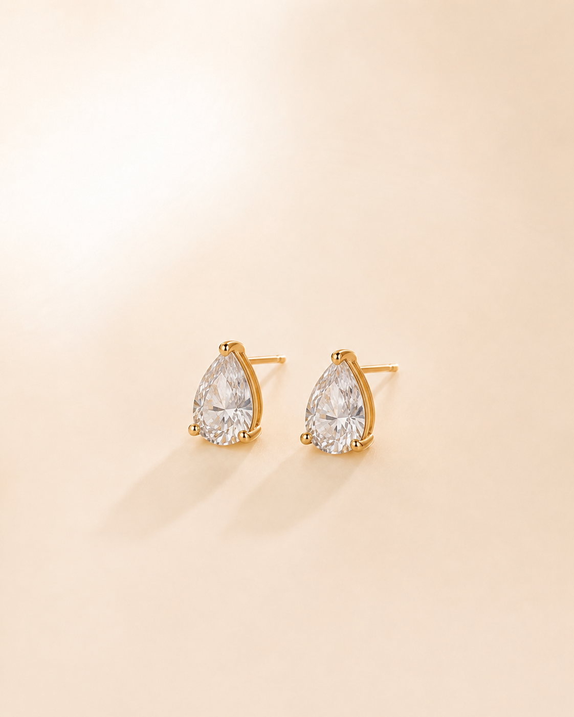 Pear-Shaped Teardrop Gold Stud Earrings