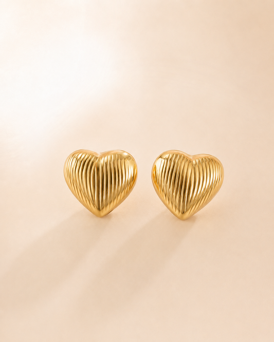 Ribbed Heart Gold Stud Earrings