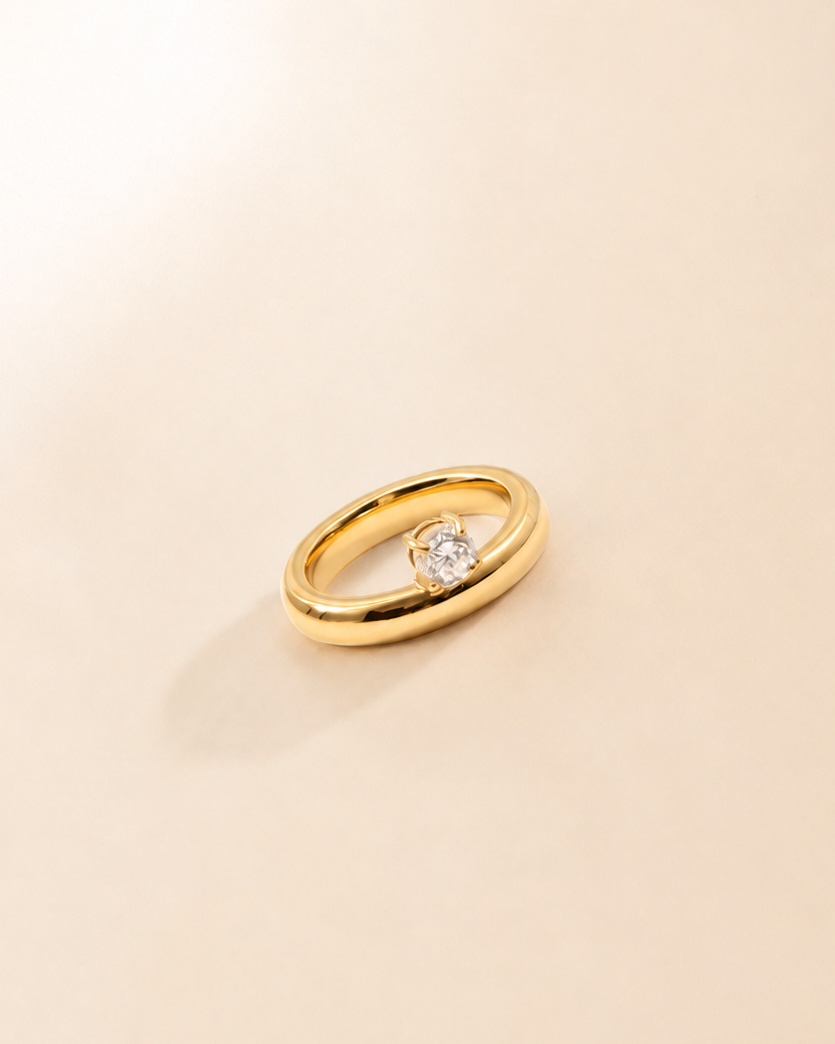 Pear-Shaped Diamond Ring