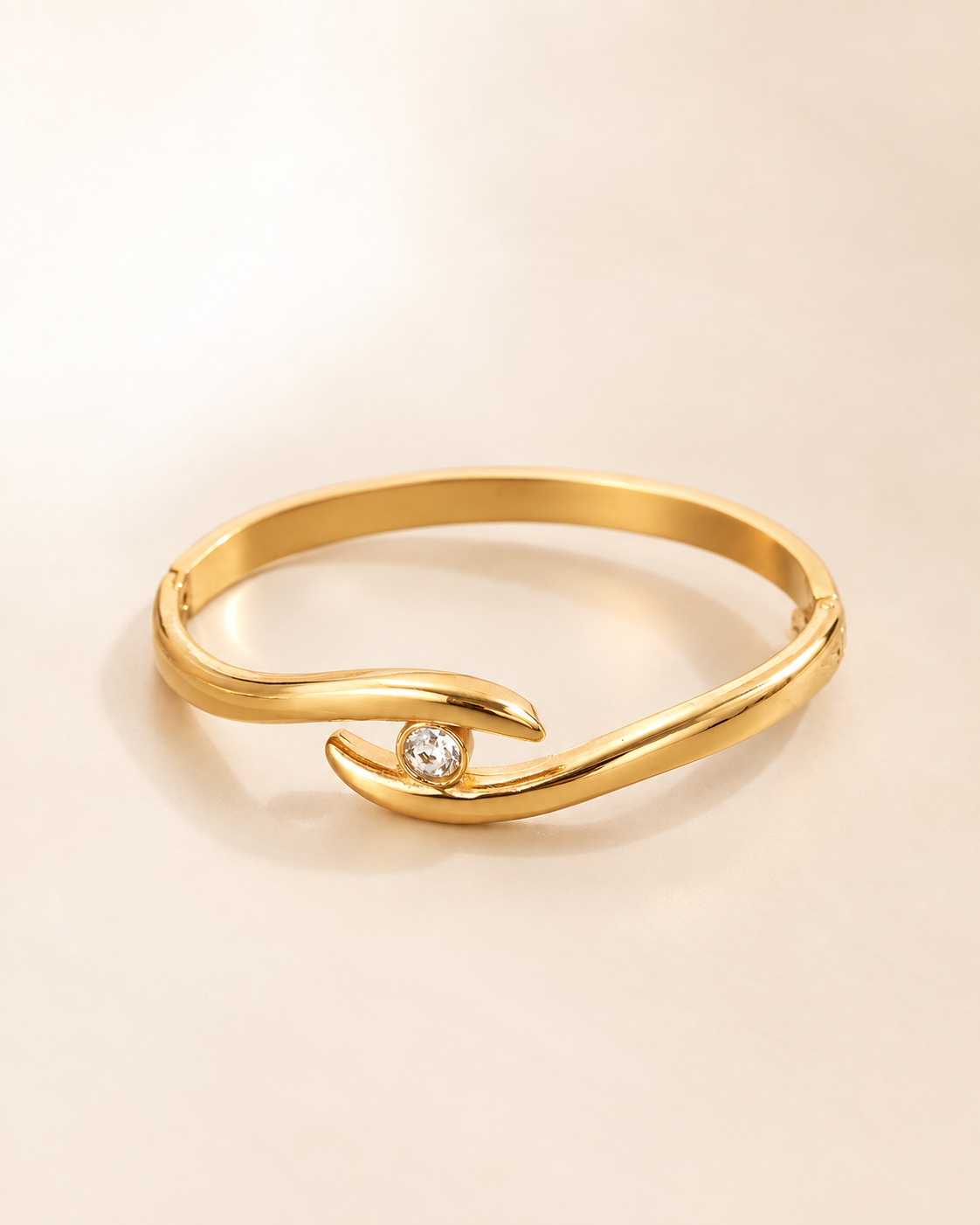 Twist Glow Cuff