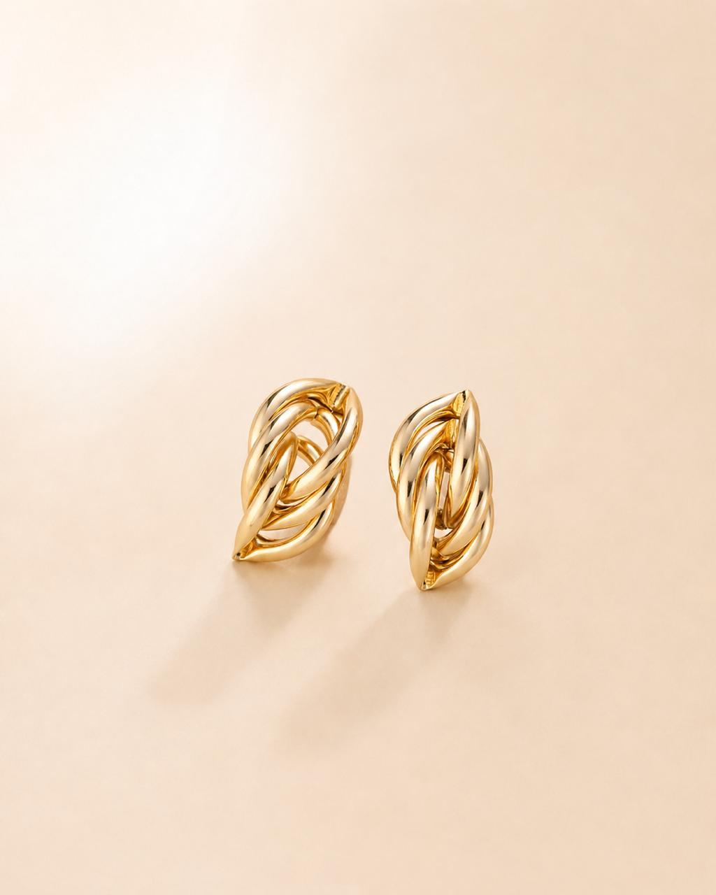 Knot-style gold studs