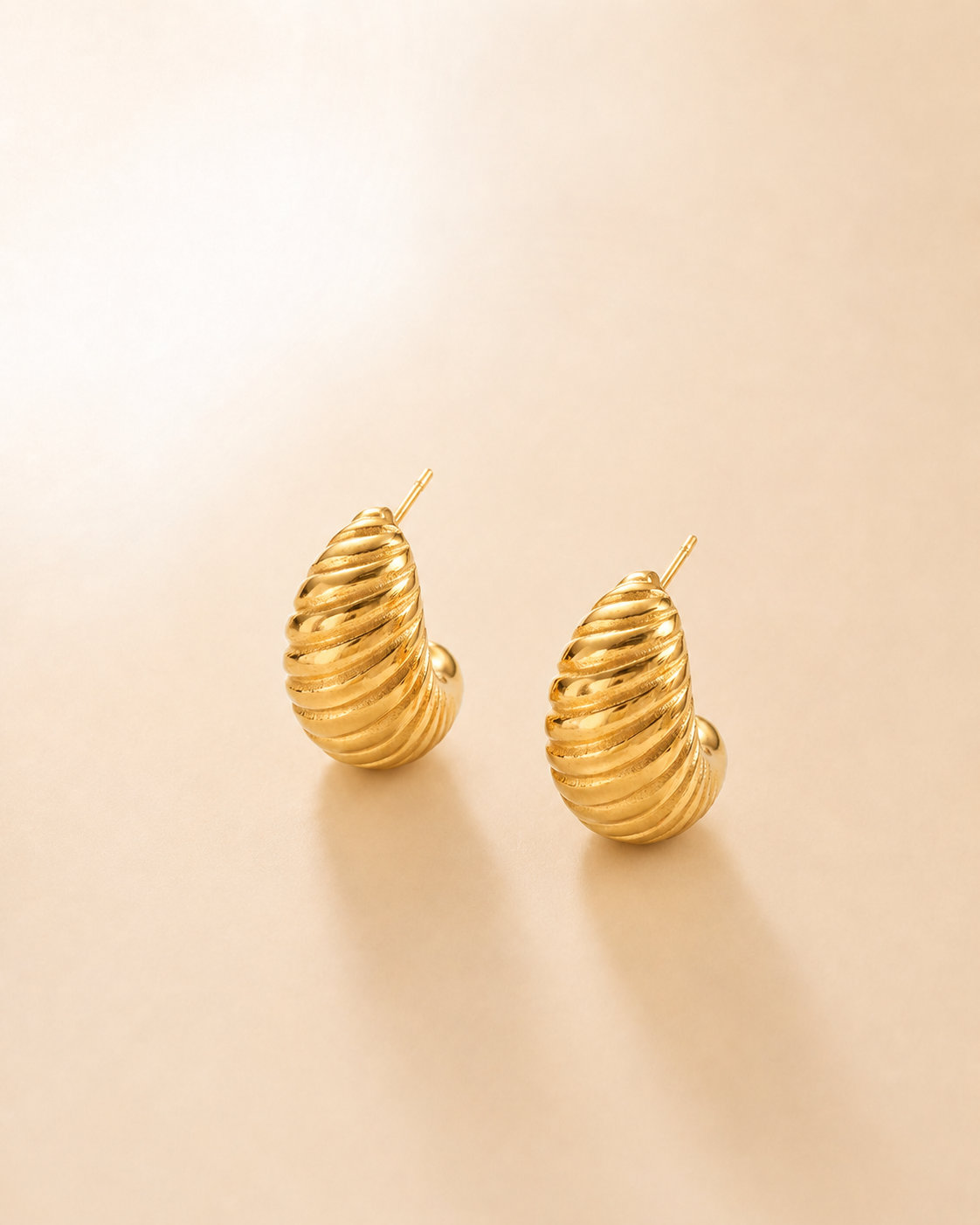 The Coiled Drop Studs